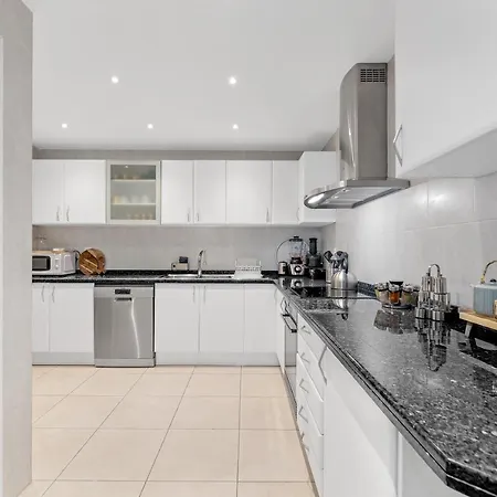 Modern And Large In The Heart Of Puerto Banus Marbella